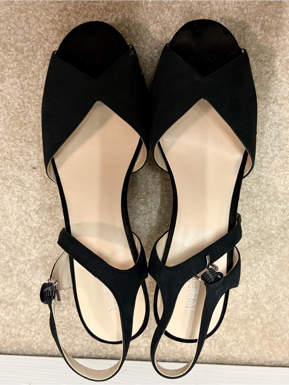 Nine West black open toe wedges
